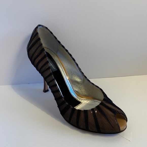 Dolce & Gabbana Black Nude Spuntata Vernice + Tulle Peep Toe Pump - Picture 1 of 12